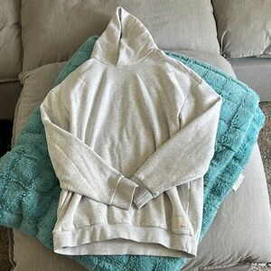 Vuori Gray Hoodie Sweatshirt